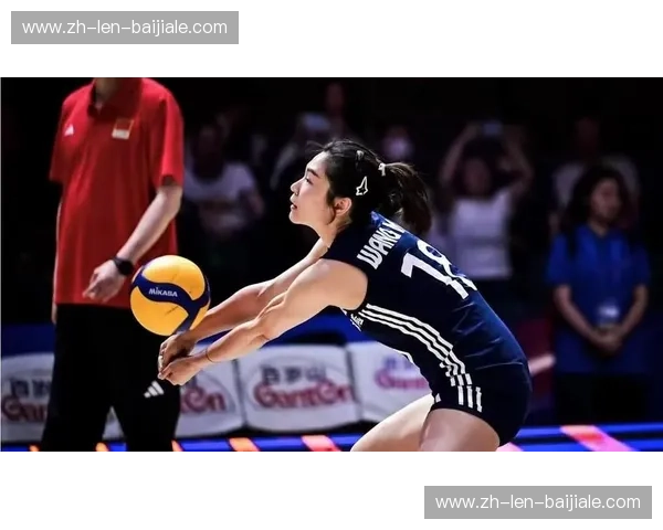 巅峰对决，玫瑰绽放：当中国女排遇上东道主日本，这场“巾帼之战”何止是热血？